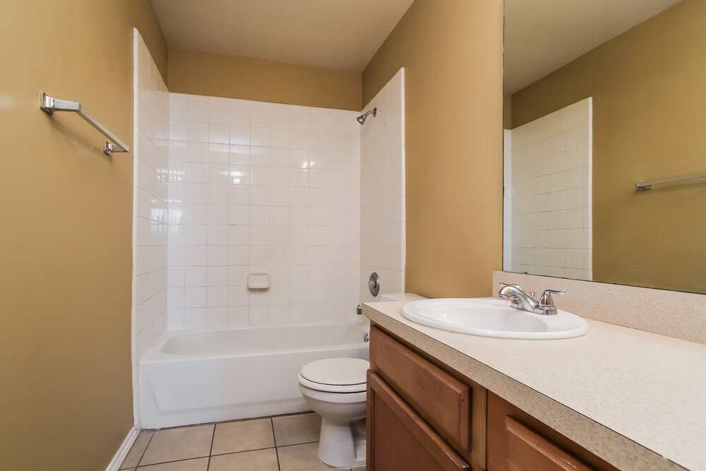 Building Photo - 21211 Linden House Ct