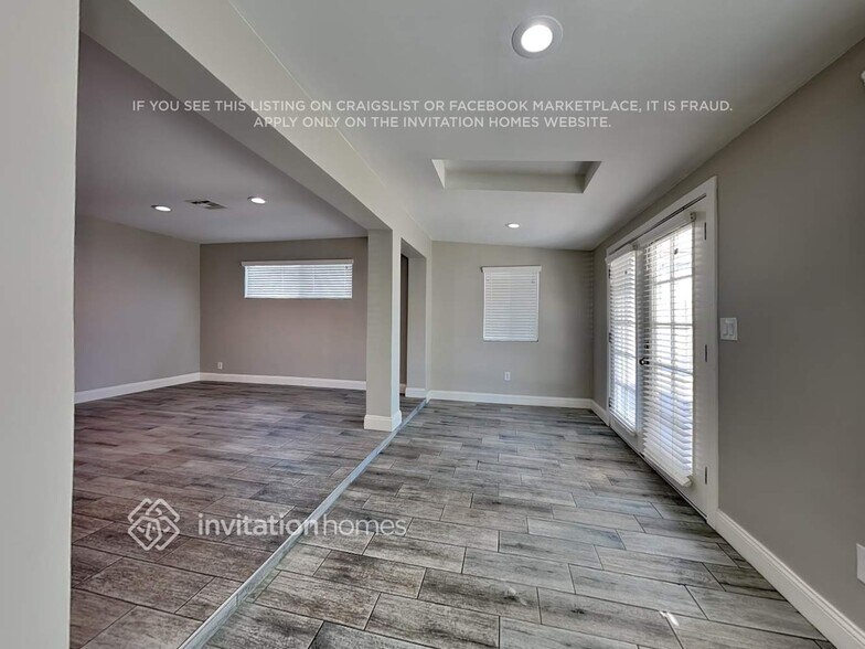 Building Photo - 7801 E Loma Land Dr