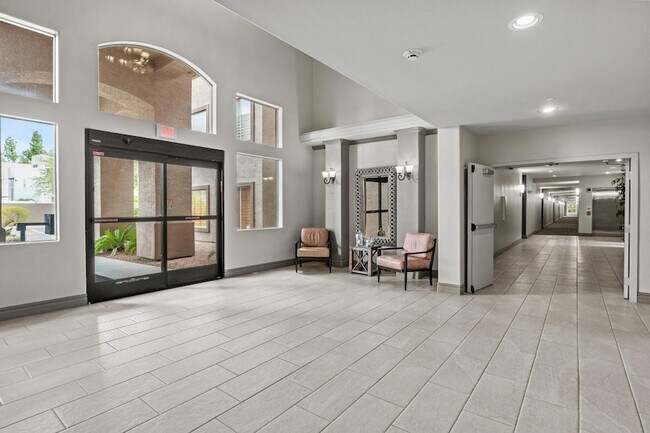 Building Photo - 14000 N 94th St