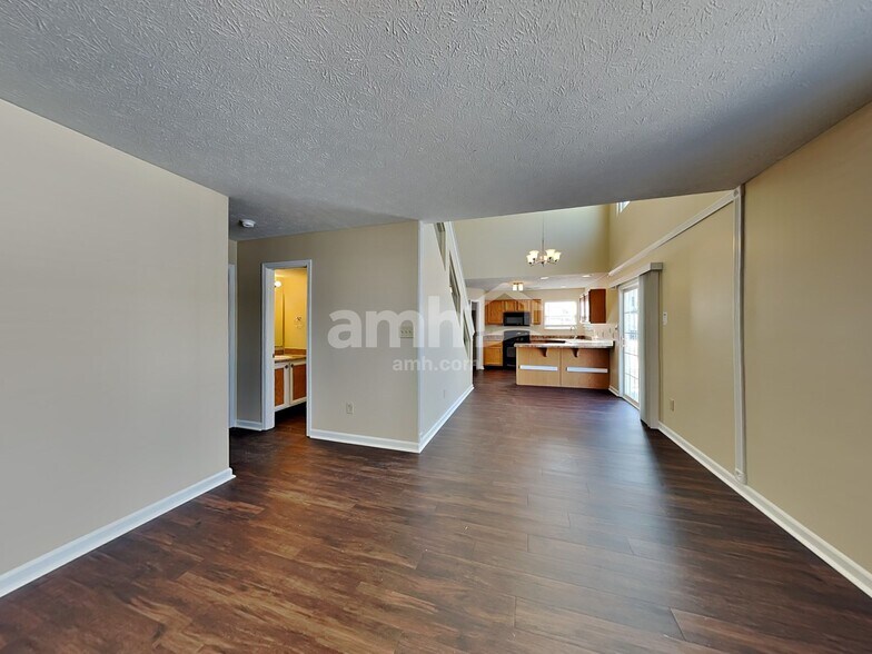 Building Photo - 5838 Twin River Ln