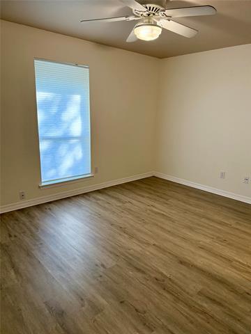 Building Photo - 106 Wellington Ct