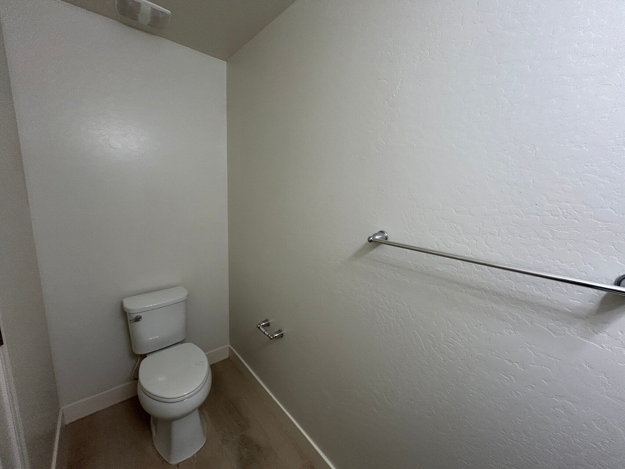 Building Photo - 2964 S Washington St