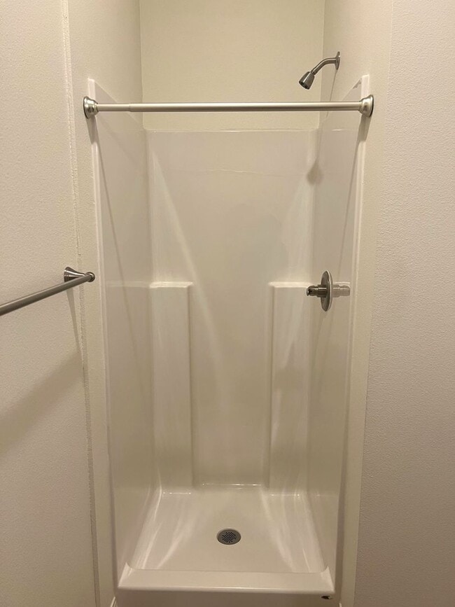 Building Photo - Evergreen Multiplex