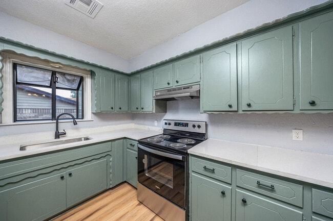 Building Photo - 412 NW 69th St