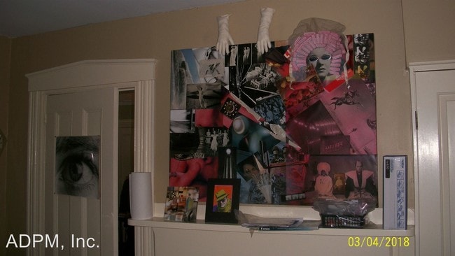 Building Photo - 2 br, 1.5 bath House - 234 Main St. #1