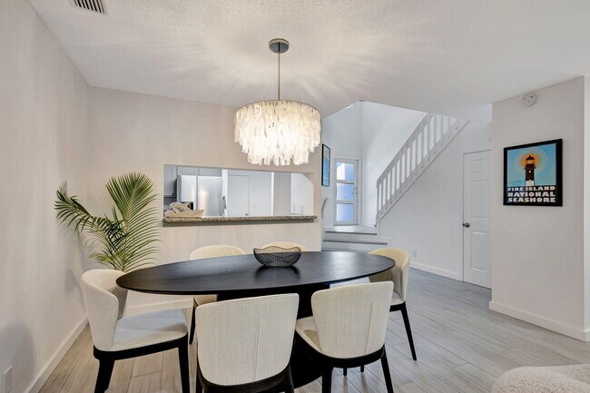 Building Photo - 1106 Ocean Dunes Cir