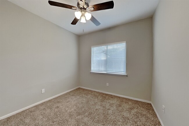 Building Photo - 6114 Berkshire Park Dr