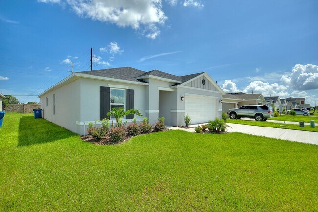 Building Photo - Beautiful Newer Build! Pet-Friendly 4-Bedr...