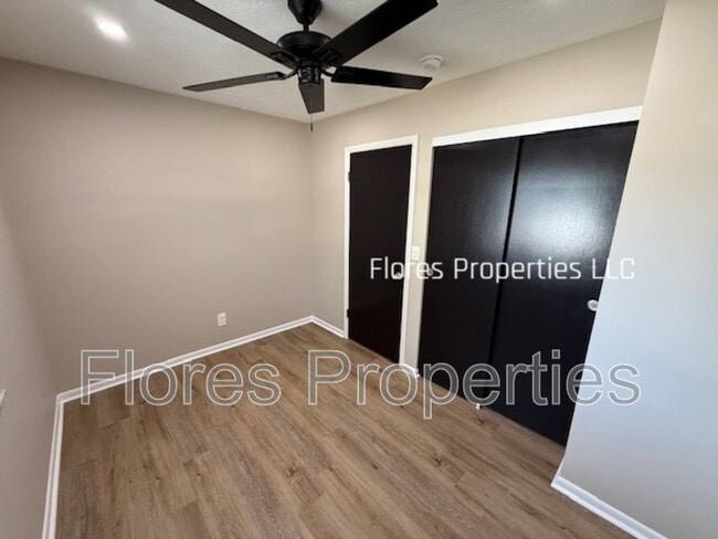 Building Photo - 1413 Cranwood Dr