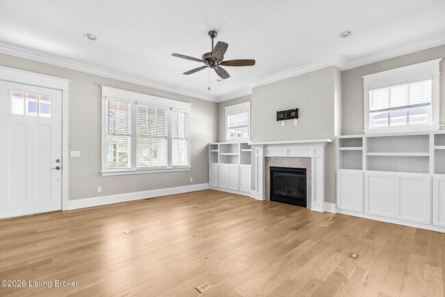 Building Photo - 6204 Moonseed St