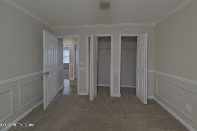 Building Photo - 4324 Queensway Dr