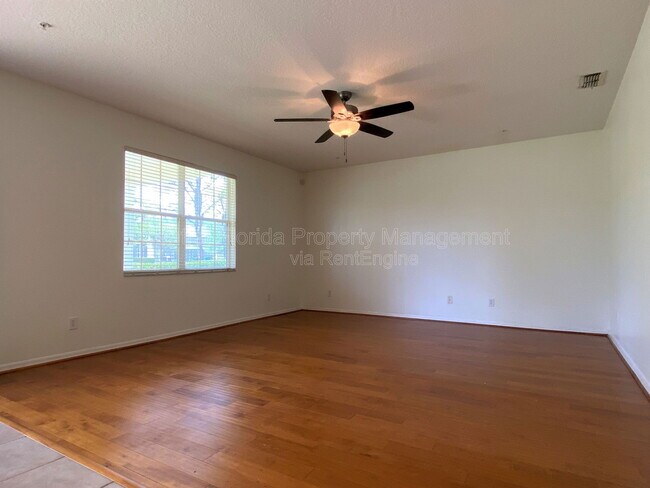 Building Photo - 9836 Old Patina Way