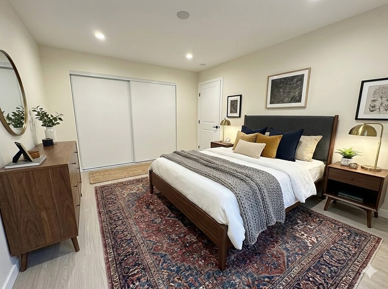 Building Photo - 1302 Amethyst St