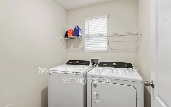 Building Photo - 15661 Strawberry Roan Ct