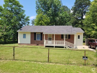 Building Photo - 2 bedroom 1 bathroom