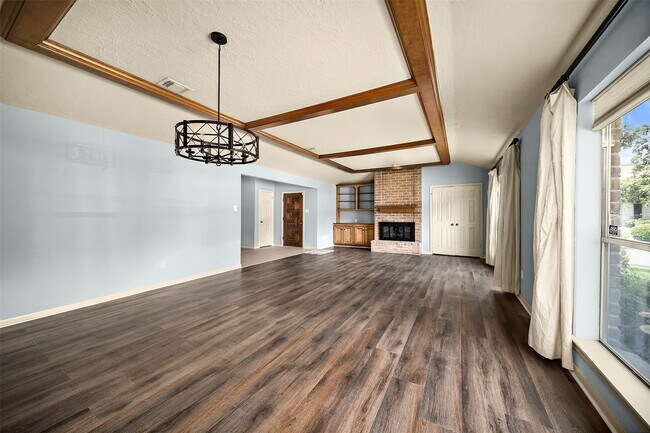 Building Photo - 14107 Woodnook Dr