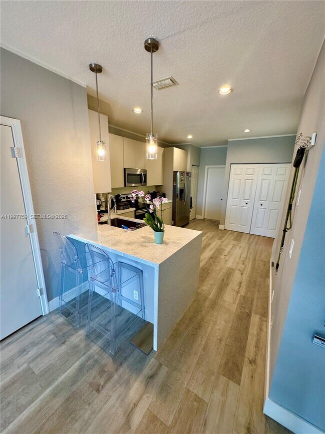 Building Photo - 2469 Cordoba Bend