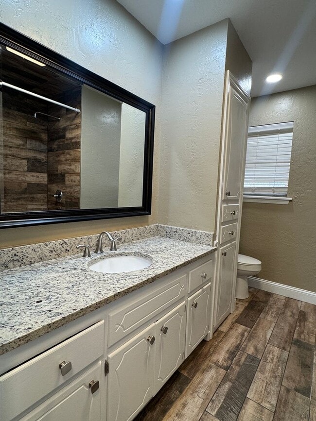 Building Photo - 117 SW 68th St