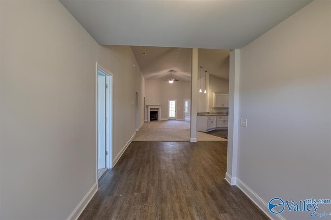 Building Photo - 226 Abercorn Dr