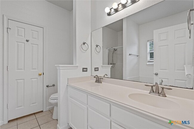 Building Photo - 204 Mallard Cove