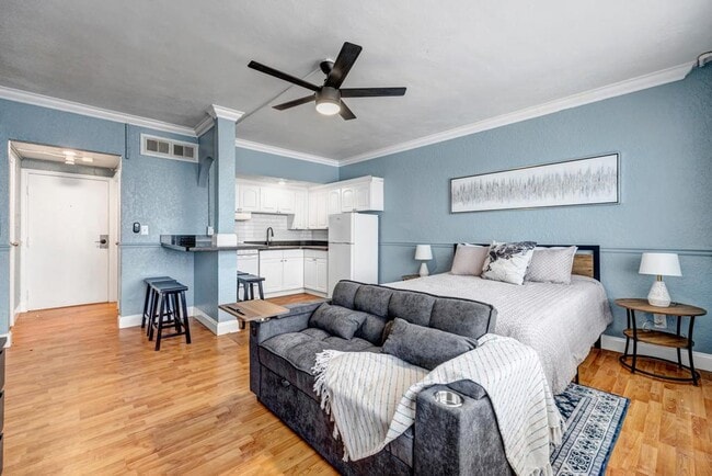 Building Photo - 311 W Ashley St