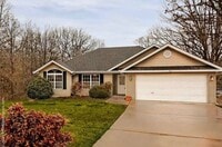 Building Photo - 32 Watson Dr