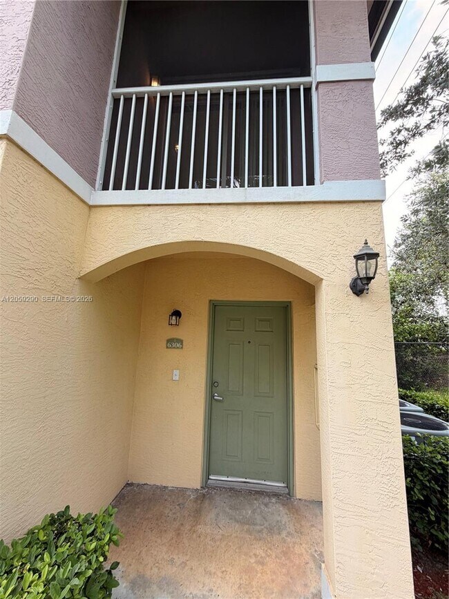 Building Photo - 6306 W Sample Rd