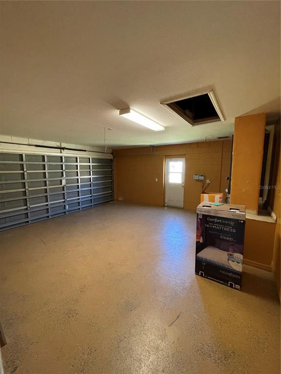 Building Photo - 108 Queen Mary Dr