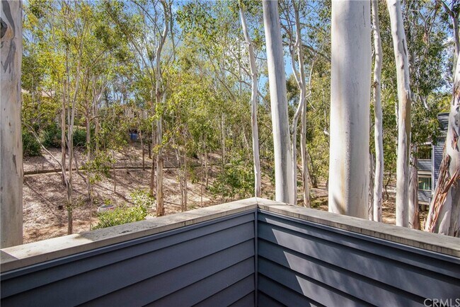 Building Photo - 22317 Vista Verde Dr