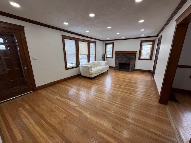 Building Photo - 56 Edgecliff Rd