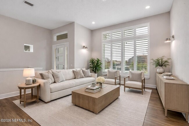 Building Photo - 459 Crestview Dr