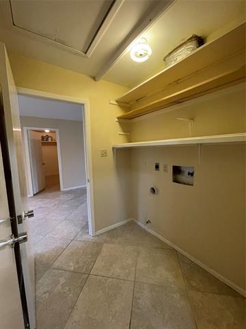 Building Photo - 1303 Northlake Dr