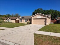 Building Photo - 4/2 in Siena Ridge