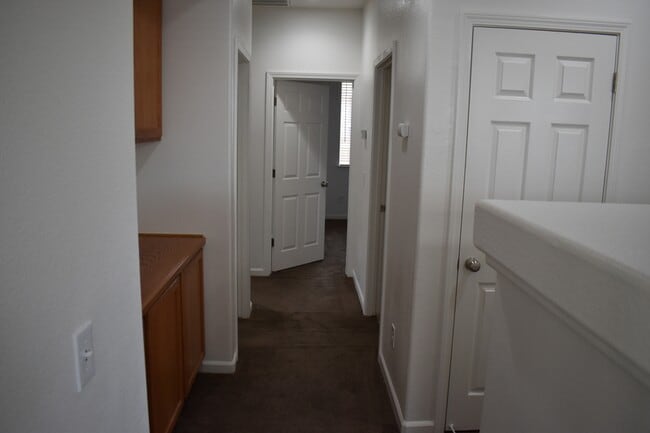 Building Photo - 1283 Orion Ct