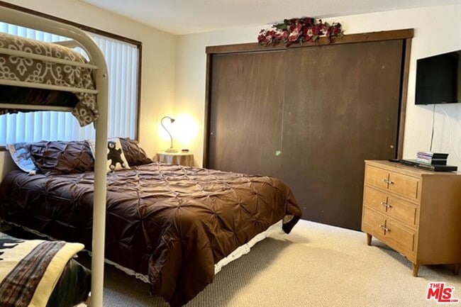 Building Photo - 42534 La Placida Ave