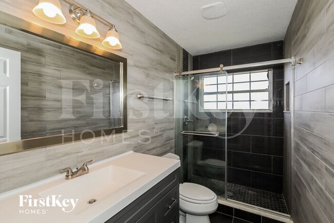 Building Photo - 586 Timber Trace Ct