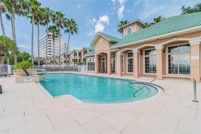 Building Photo - 4304 Bay Club Cir