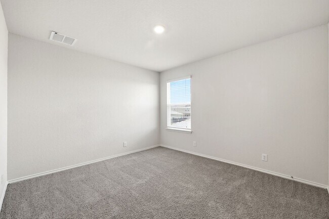 Building Photo - ***MOVE-IN SPECIAL: ONE WEEK FREE***Spacious Two-Story Home with Solar Panels, Luxury Features an...