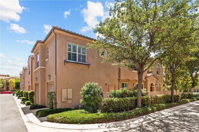 Building Photo - 67 Cienega