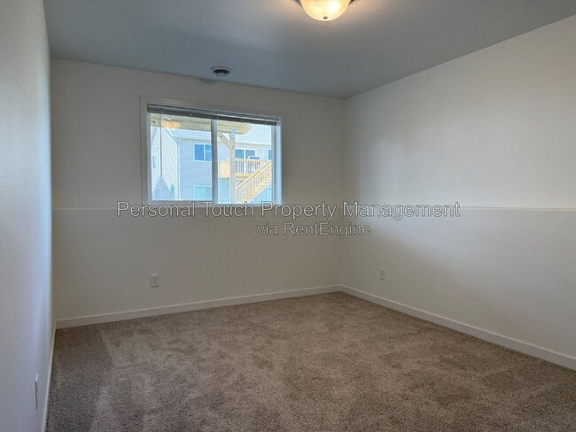 Building Photo - 6767 32nd St S