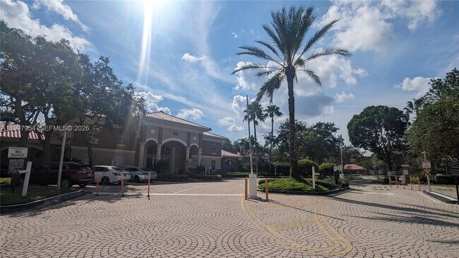 Building Photo - 151 SW 117th Ave