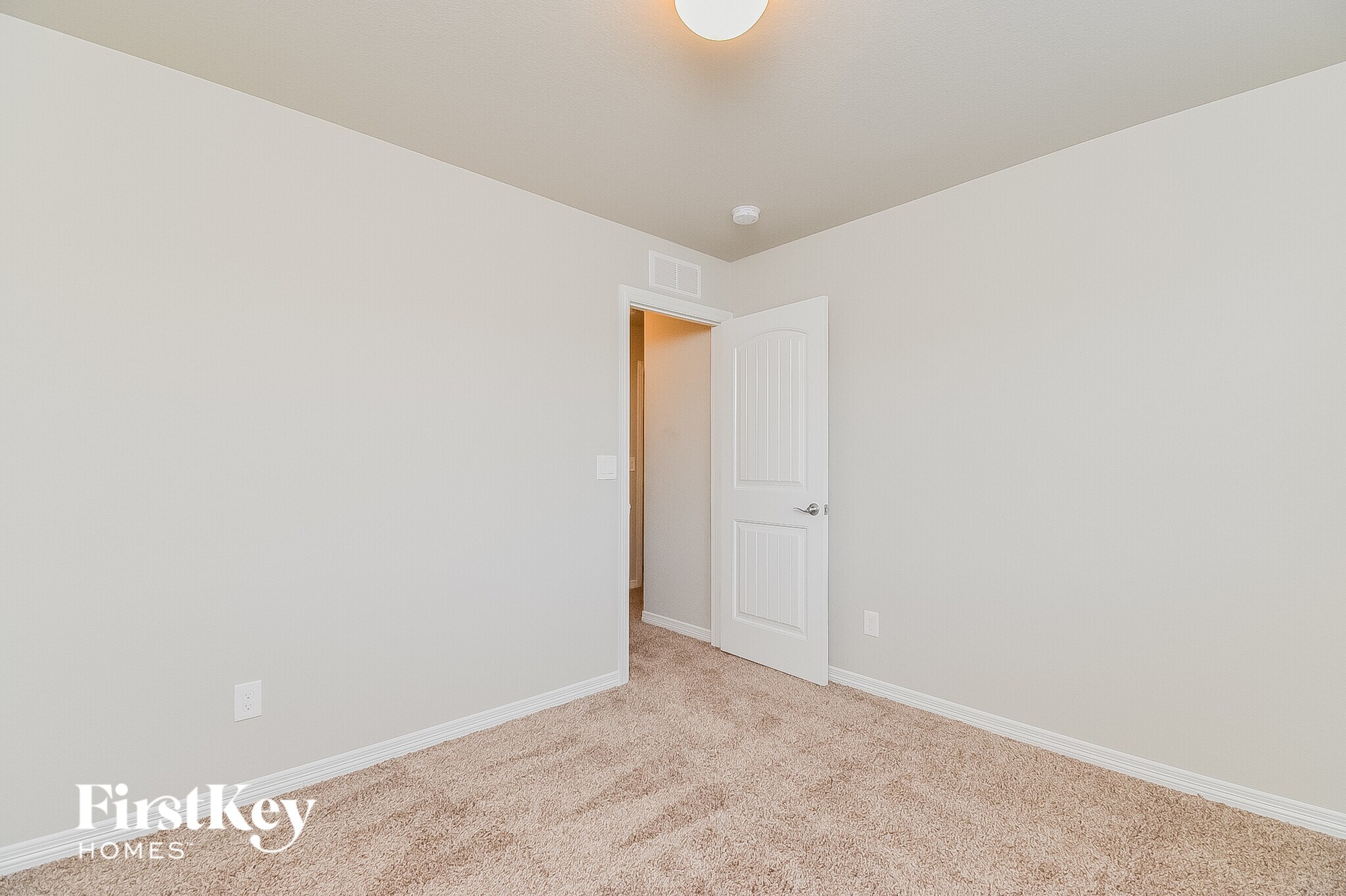 Building Photo - 5307 Pabst Dr