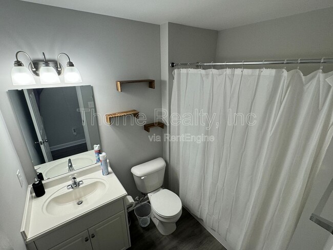 Building Photo - 2414 Heath Ln