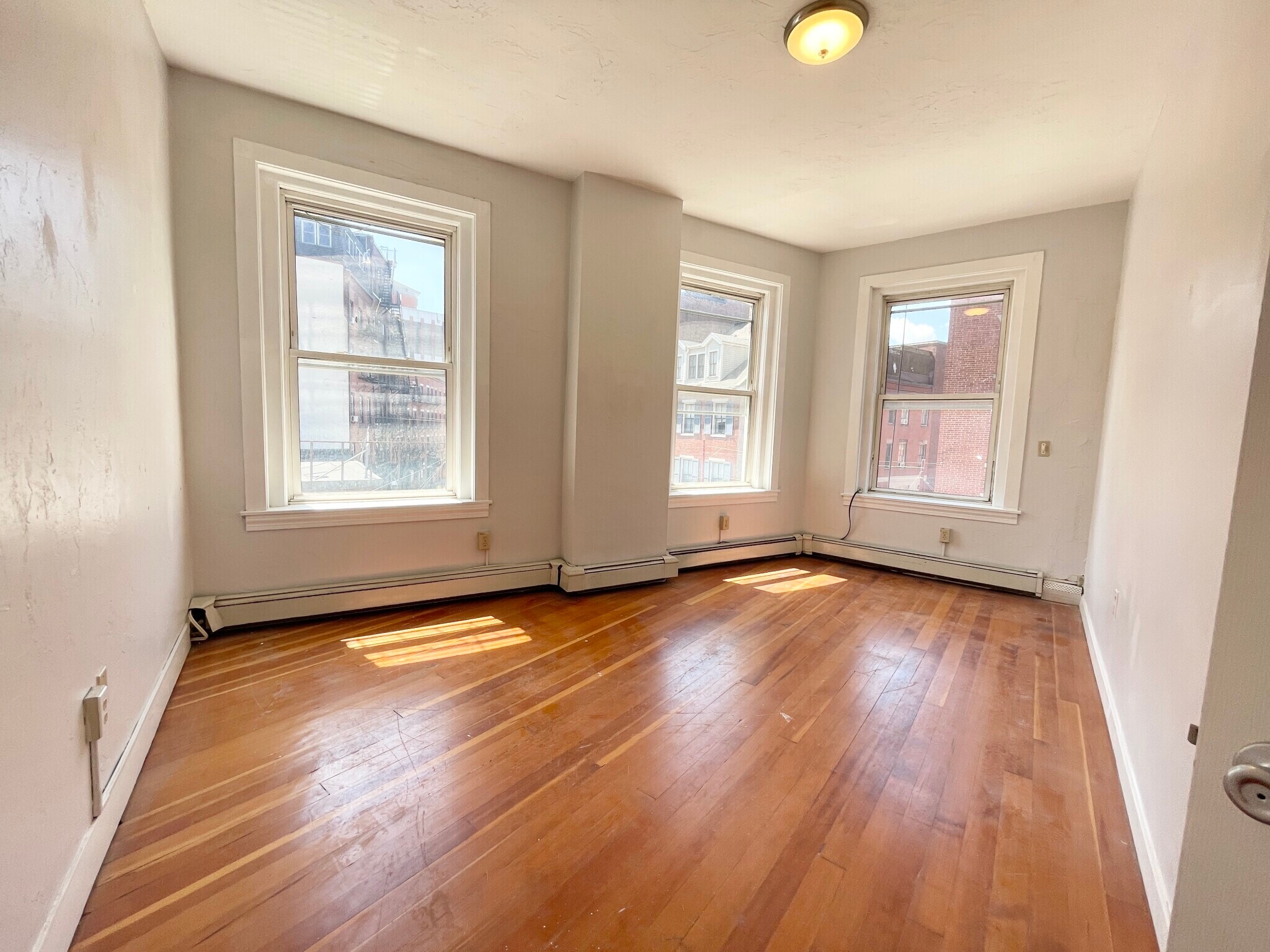 Building Photo - 259 North St