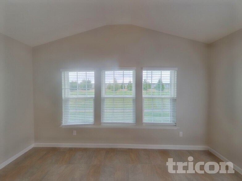 Building Photo - 2637 Candlewick Ct