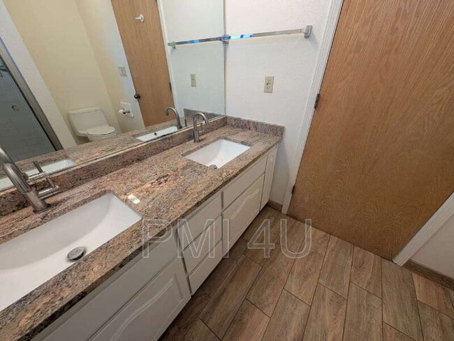 Building Photo - 3213 22nd Ave SE