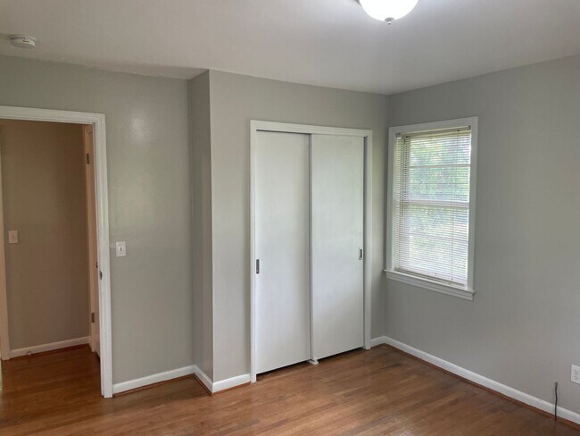 Building Photo - 3785 Pop Stone Cir
