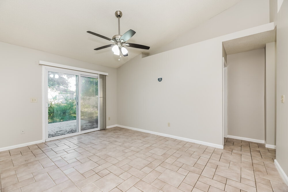 Building Photo - 1731 Chandelier Cir W