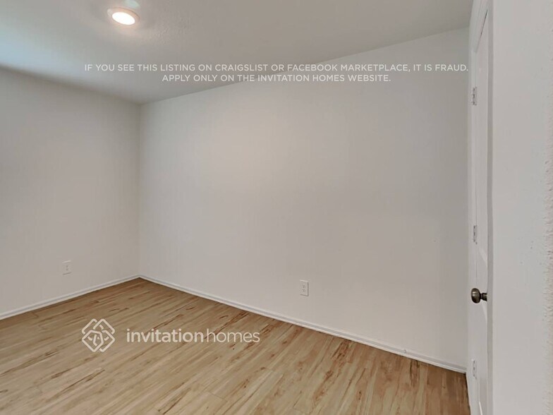 Building Photo - 18823 Charter Elm Dr