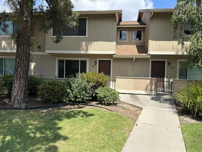 Primary Photo - 2250 King Ct